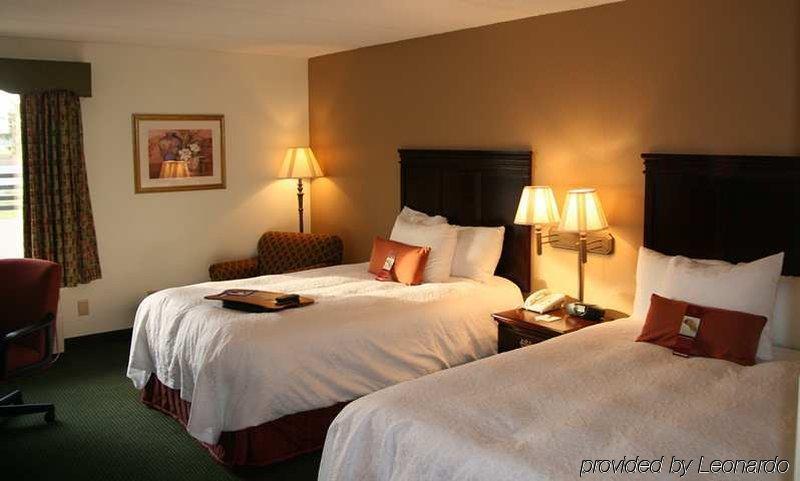 Hampton Inn Franklin Bilik gambar